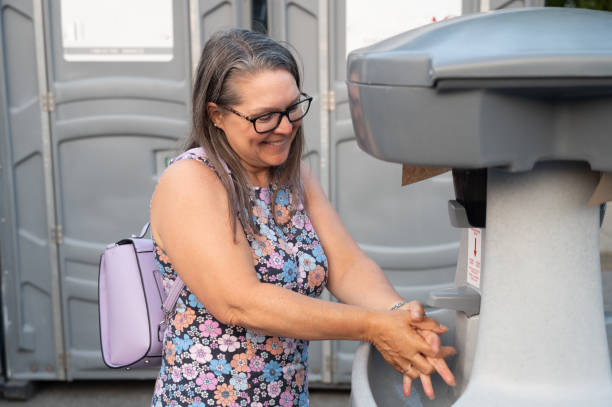 Best Portable toilet rental cost  in Laurel, MS